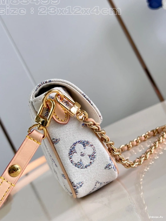on Ivy-23.5*12*4.3cm VUITTON LOUIS Chain Wallet 0331